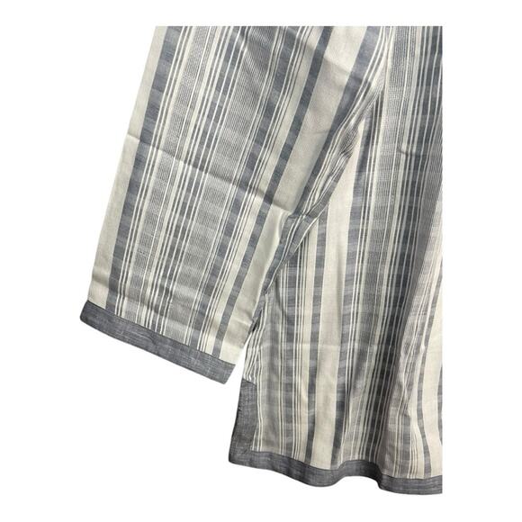 UNTUCKit 3/4 Sleeve Length V-Neck Tunic in Gray and White‎ Stripe Size 16 NWT - Picture 4 of 9